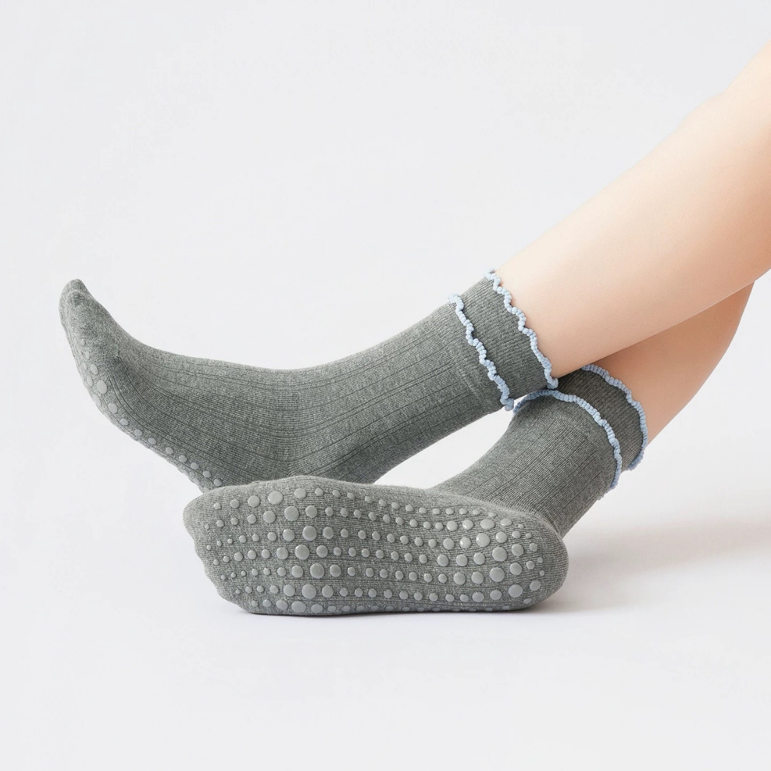 Parisienne Ruffle Grip Crew (Double Layer)