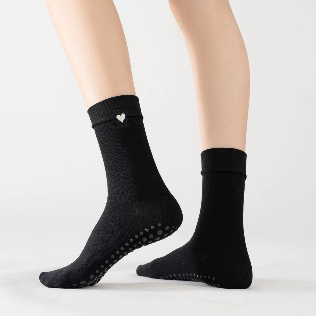 ♥ Heart to Ground Crew Grip Socks | Non-Slip for Pilates, Barre & Yoga
