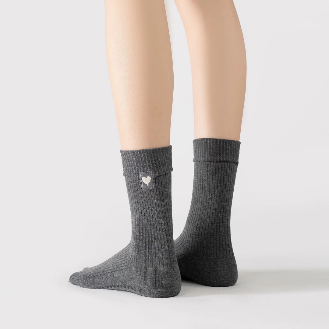 ♥ Heart to Ground Crew Grip Socks | Non-Slip for Pilates, Barre & Yoga